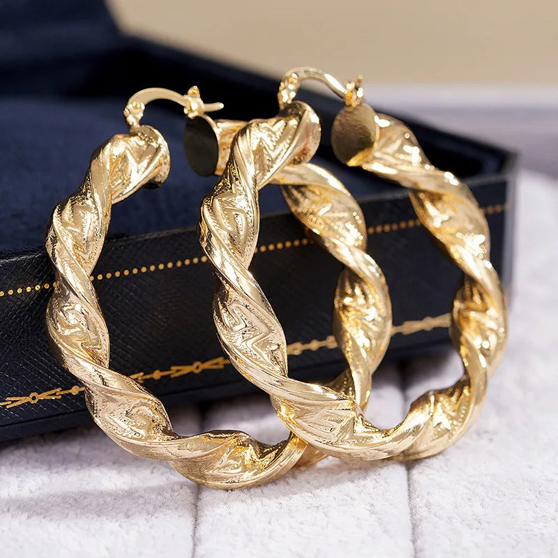 Women's Golden Hoop Earrings 18K Gold Plated Zinc Alloy Party Fashion Jewelry Large Circle Statement Accessories