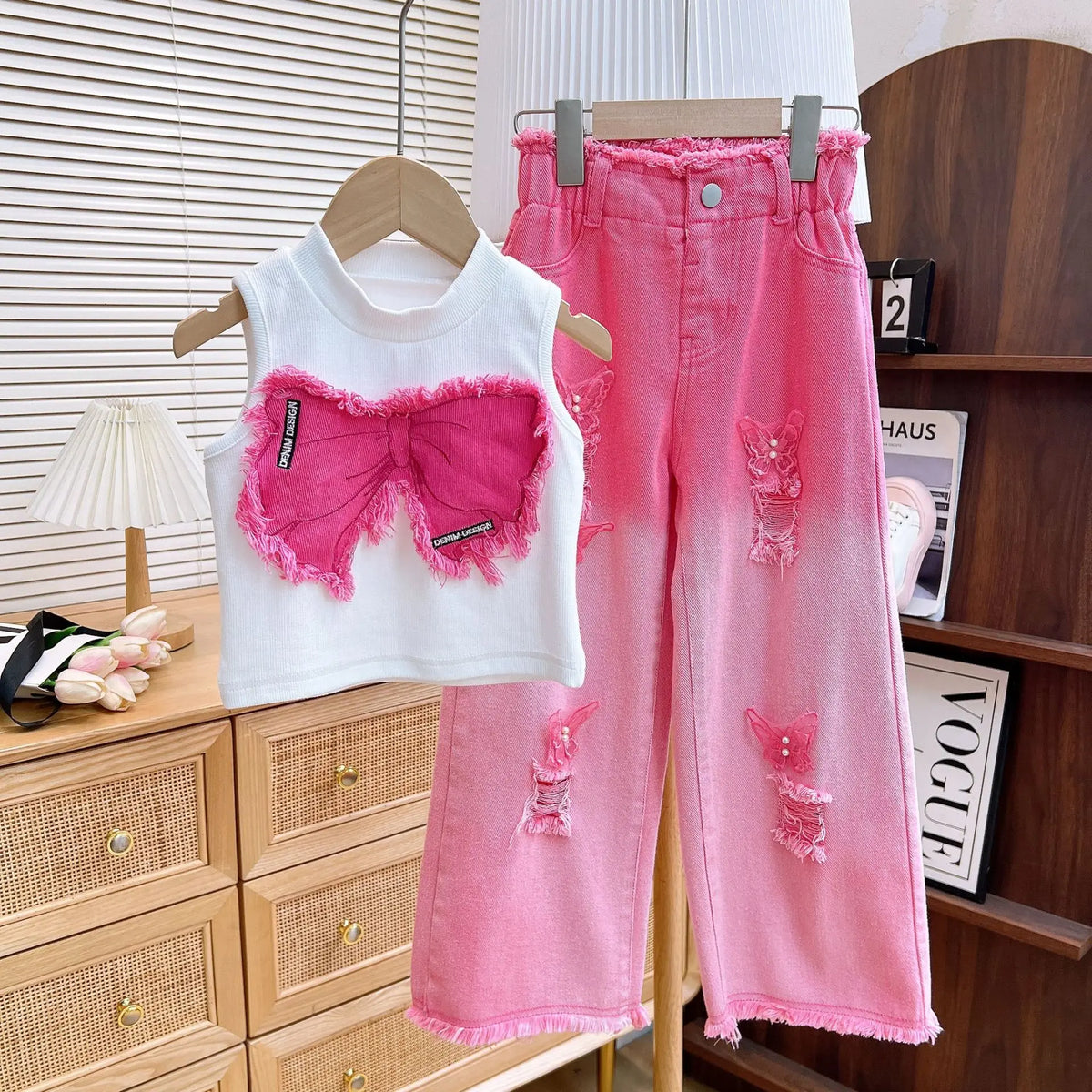 Girls' Summer Two-Piece Suit Sleeveless Ripped Jeans with Floral Denim for Older Children