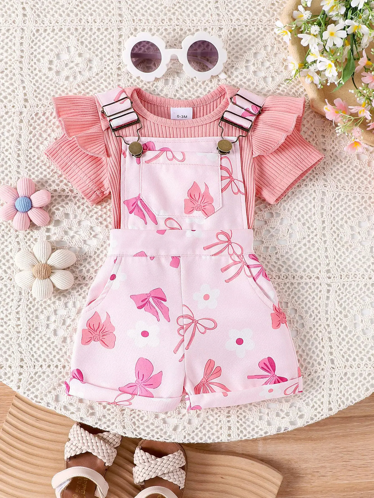 2025 Summer New Girl Baby Outdoor Casual Two-Piece Set Solid Color Short Sleeve Top Cute Cartoon Print Lace Strap Pants Children