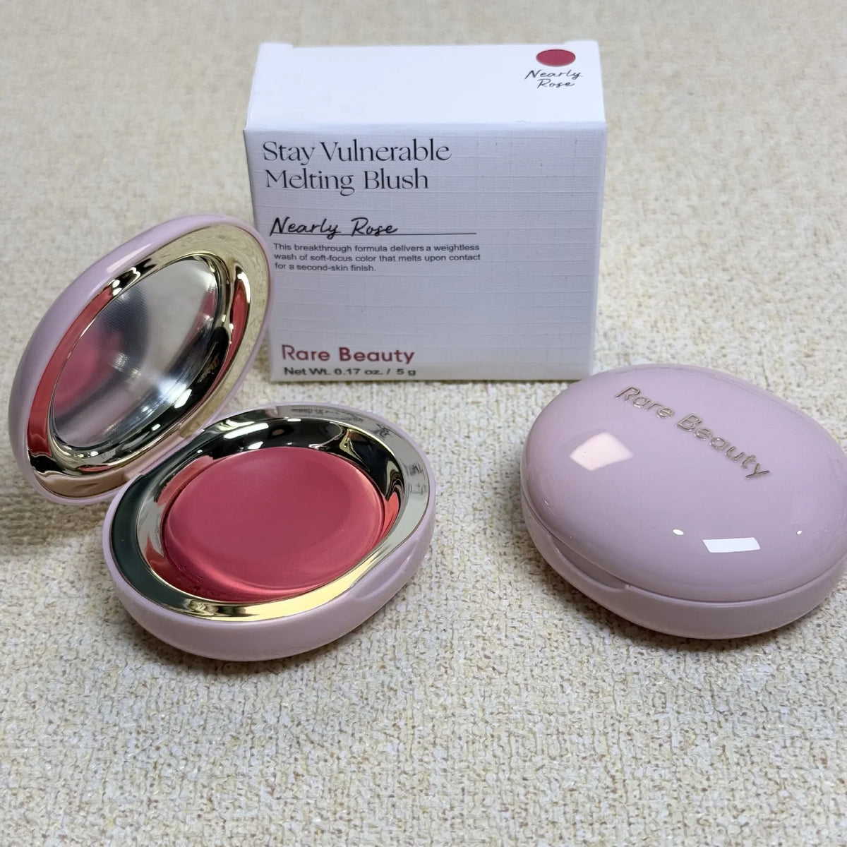 Rare Beauty Blush Lip Gloss Brightens The Complexion Is Silky And Beautiful And Enhances Contours Girl Women Makeup With Box