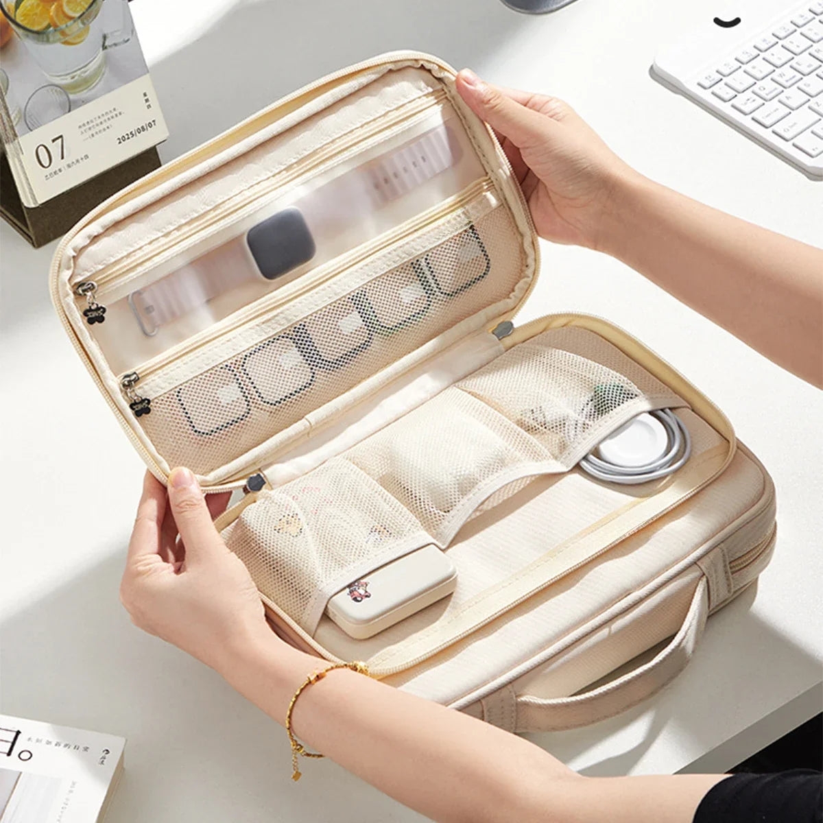 Watch Bands Storage Bag For Women Portable Storage Makeup Organizer Large Capacity Travel Toiletry Storage Bags