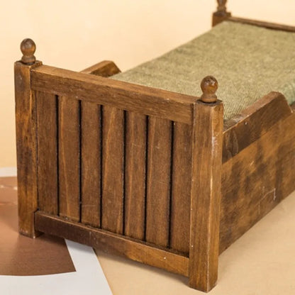 1:12 Dollhouse Wooden Drawer Single Bed Miniature Mini Furniture Modern Log Colour Bedroom Scene Decoration Home Decor Figurines