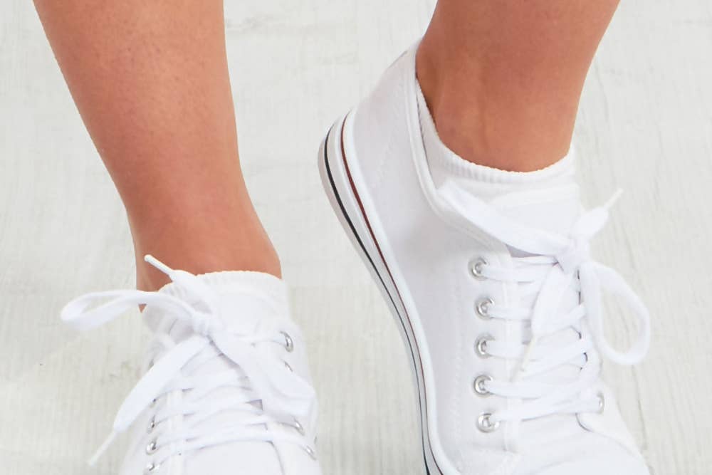 Wholesale Canvas Flat Lace Up Trainers