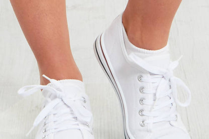Wholesale Canvas Flat Lace Up Trainers